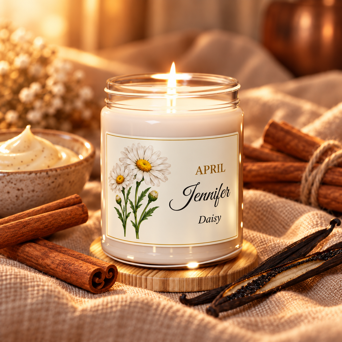 Personalized April birth flower name candle with Daisy, Cinnamon Vanilla scent